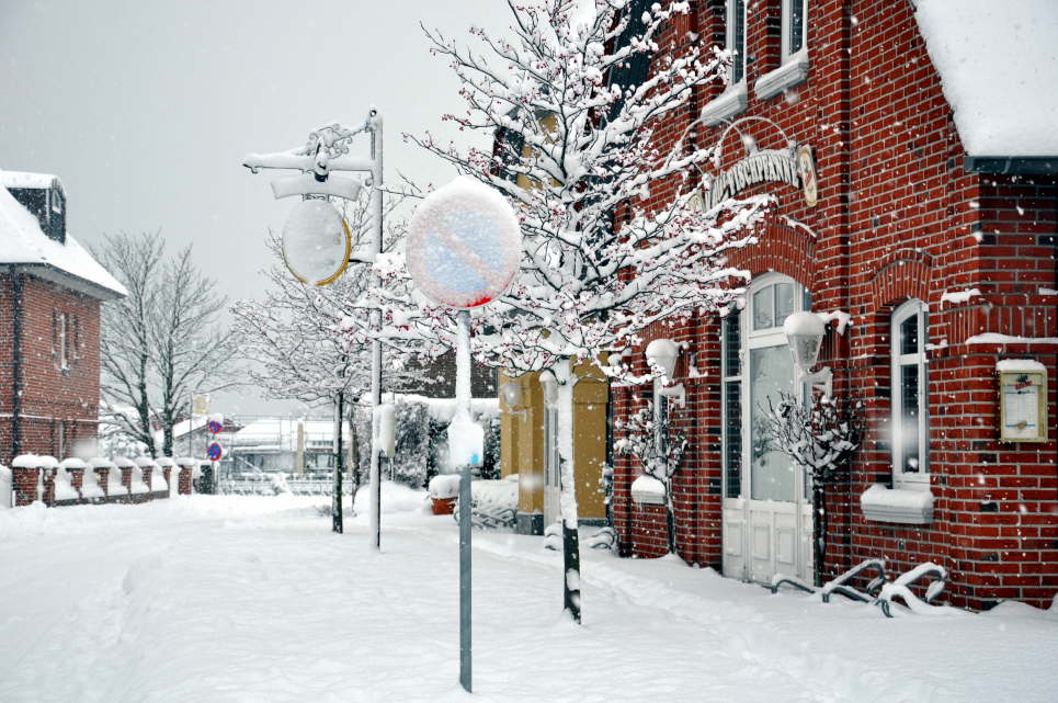 Kolles Fischpfanne im Winter in Lemkenhafen